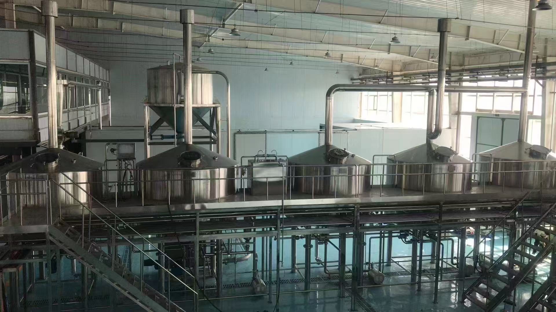 白云精酿啤酒设备厂—精酿啤酒设备主要生产工艺与核心技术